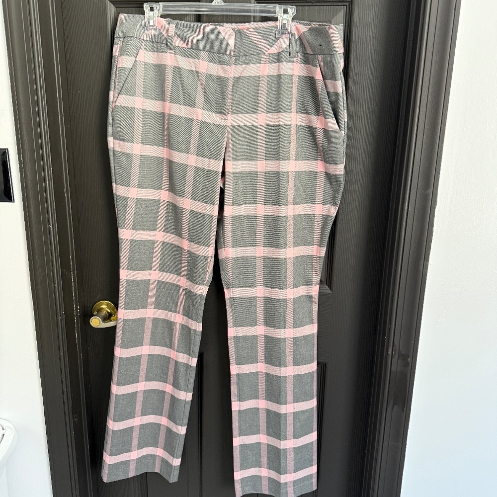 pink and gray pants
